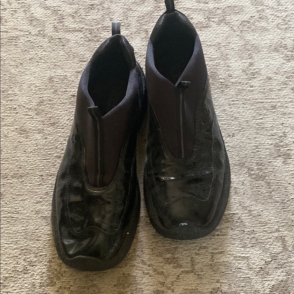 Ladies Black Water Shoes